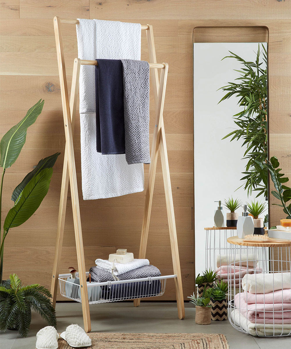 Margit coat rack